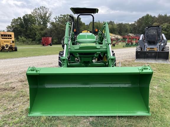Image of John Deere 5075E equipment image 1