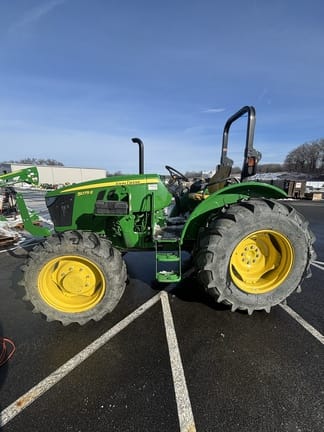 2023 John Deere 5075E Equipment Image0