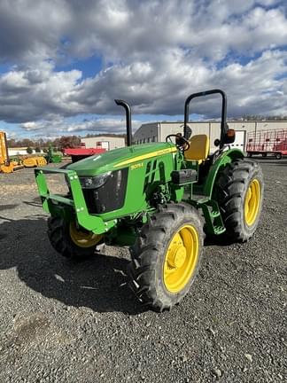 Image of John Deere 5075E equipment image 1