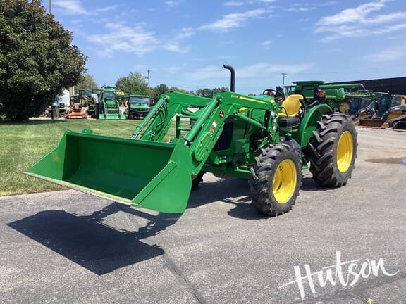 Image of John Deere 5090E equipment image 1