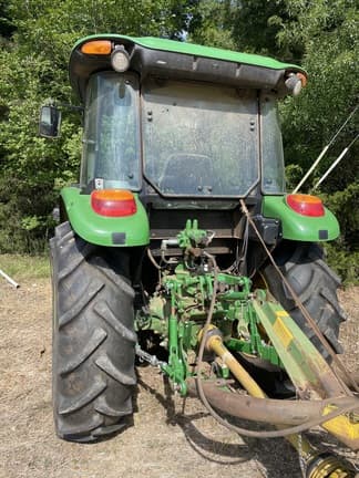 Image of John Deere 5090E equipment image 1