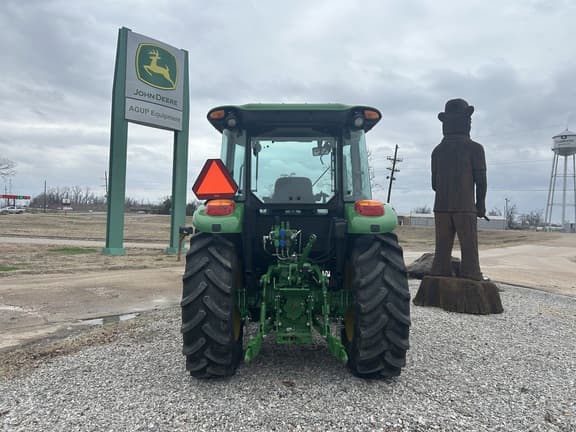 Image of John Deere 5090E equipment image 2