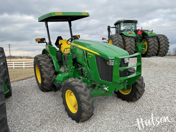 2023 John Deere 5090EL Equipment Image0