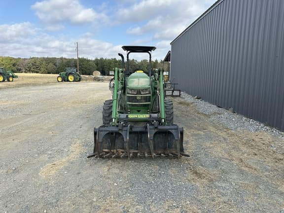 Image of John Deere 5095M equipment image 3