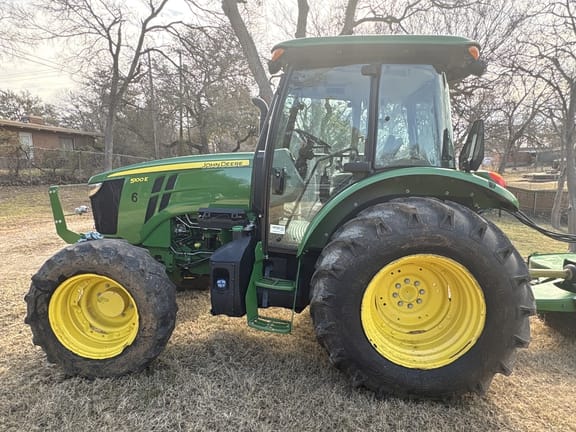 2023 John Deere 5100E Equipment Image0