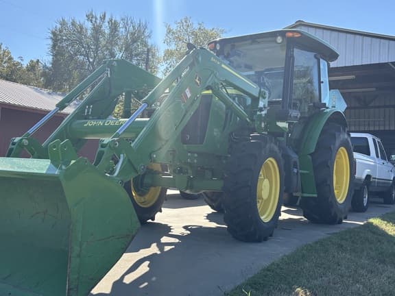 Image of John Deere 5100E equipment image 2