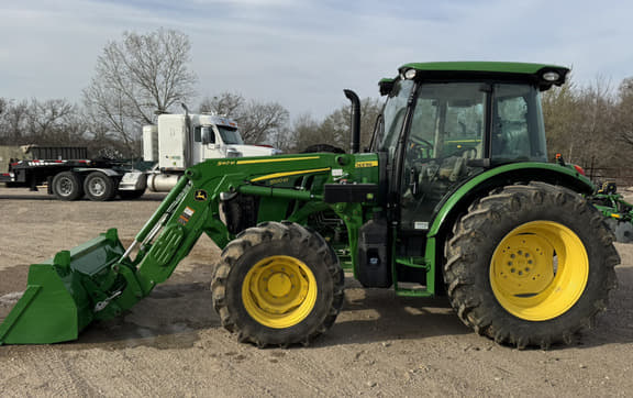 Image of John Deere 5100M Primary image