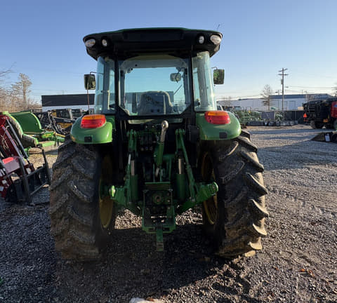 Image of John Deere 5100M equipment image 4