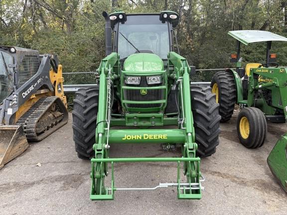 Image of John Deere 5105M equipment image 1