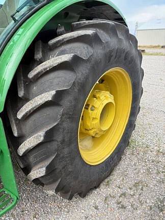 Image of John Deere 5115M equipment image 1