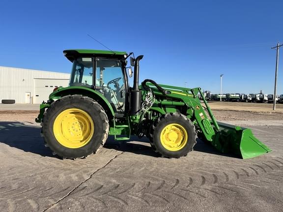 Image of John Deere 5120M Primary image
