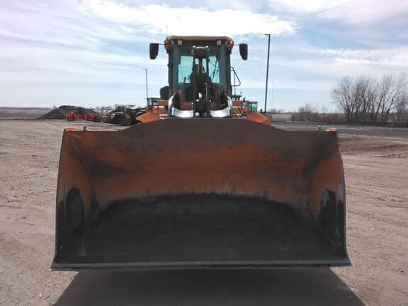 Image of John Deere 524P equipment image 1