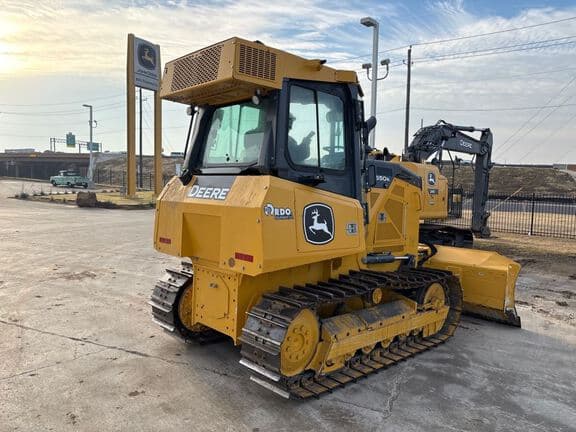 Image of John Deere 550K equipment image 4