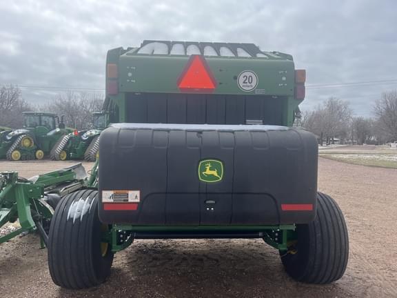 Image of John Deere 560M equipment image 2