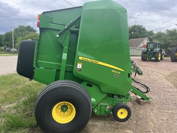 Image of John Deere 560M equipment image 1