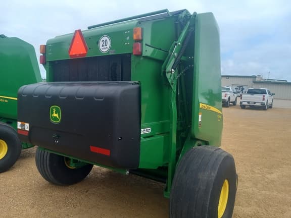 Image of John Deere 560M equipment image 2