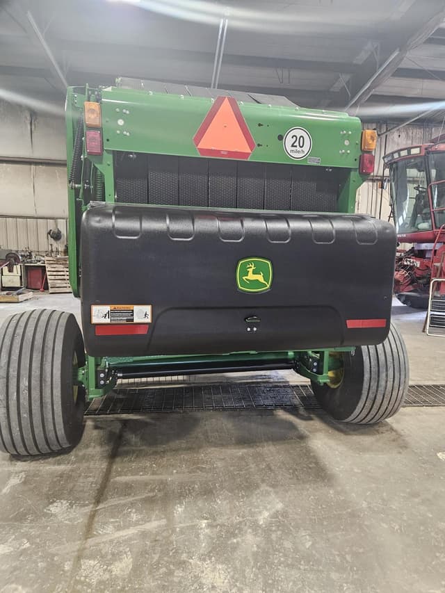 Image of John Deere 560M equipment image 3