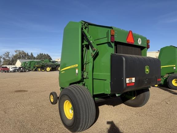 Image of John Deere 560M equipment image 2