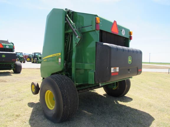Image of John Deere 560M equipment image 2