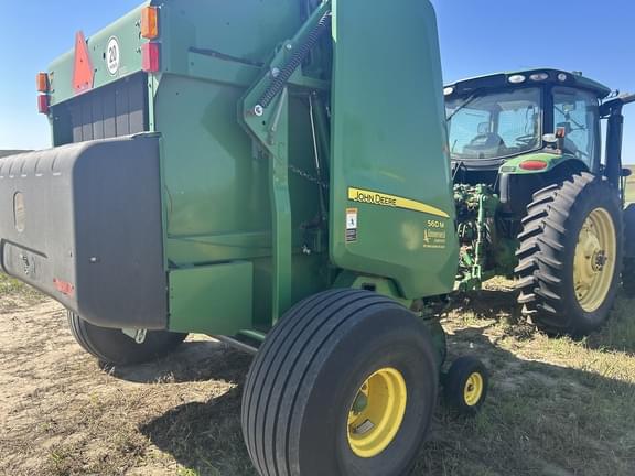 Image of John Deere 560M equipment image 4
