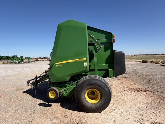 Image of John Deere 560M equipment image 1