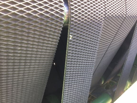 Image of John Deere 560M equipment image 3