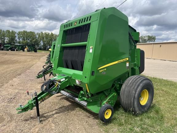 Image of John Deere 560M equipment image 4