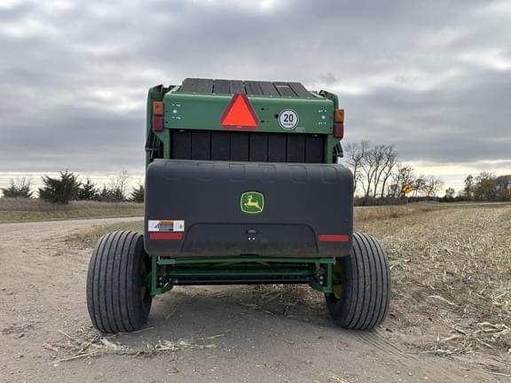 Image of John Deere 560M equipment image 4