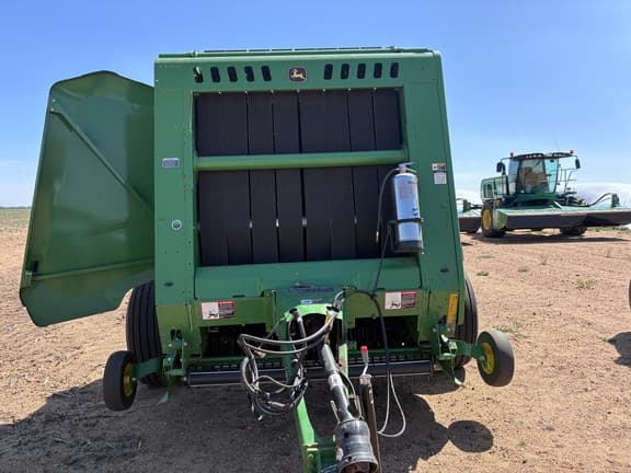 Image of John Deere 560M equipment image 2
