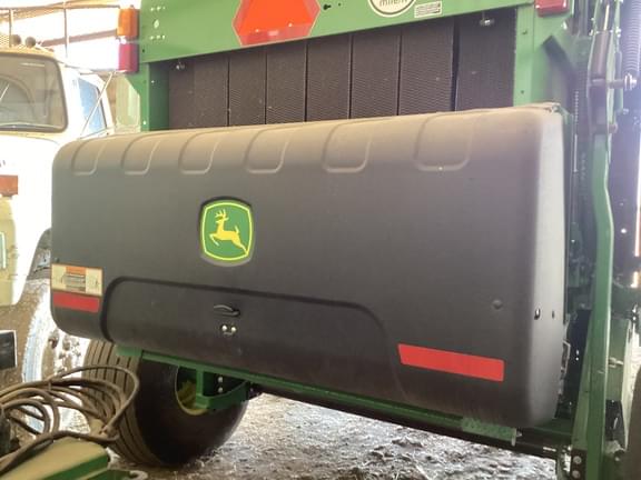 Image of John Deere 560M equipment image 3