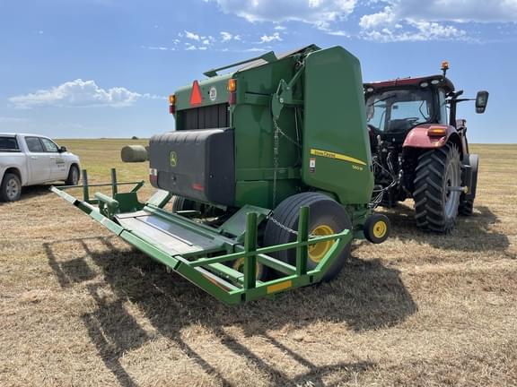 Image of John Deere 560M equipment image 3