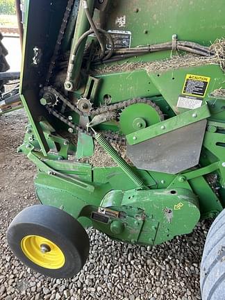 Image of John Deere 560M equipment image 4