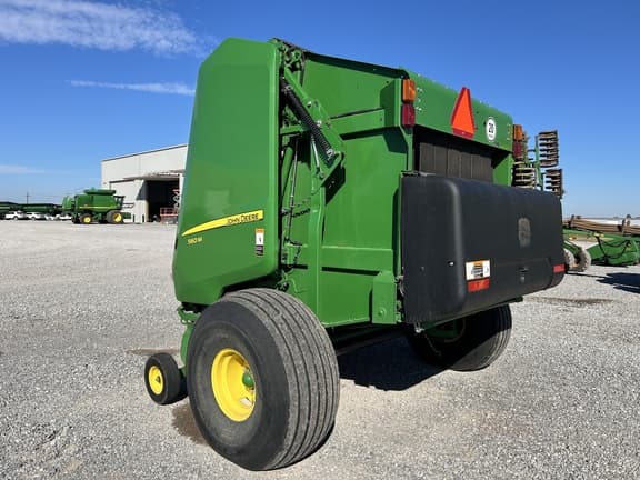 Image of John Deere 560M equipment image 2