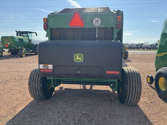 Image of John Deere 560M equipment image 4