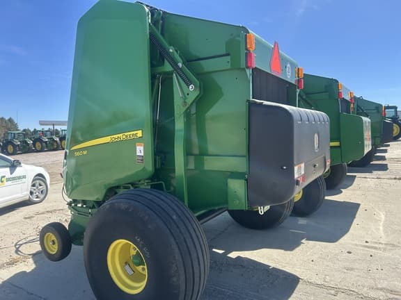 Image of John Deere 560M equipment image 2