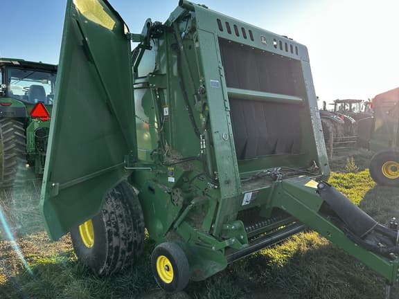 Image of John Deere 560M equipment image 2
