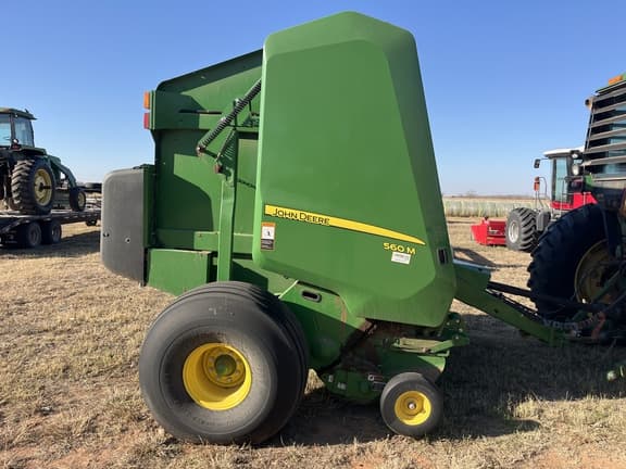 Image of John Deere 560M equipment image 4