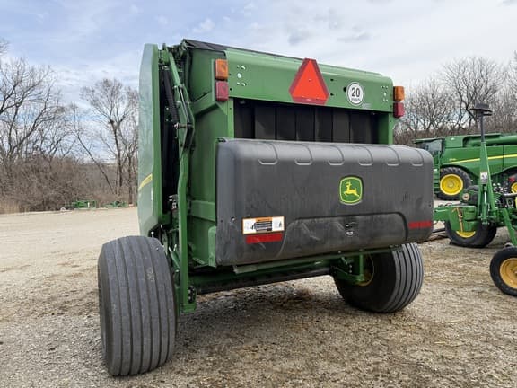 Image of John Deere 560M equipment image 3