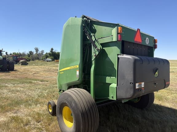 Image of John Deere 560M equipment image 2