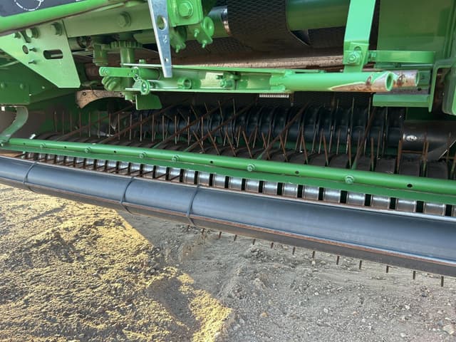 Image of John Deere 560M equipment image 2