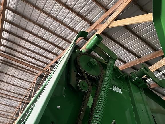 Image of John Deere 560M equipment image 2