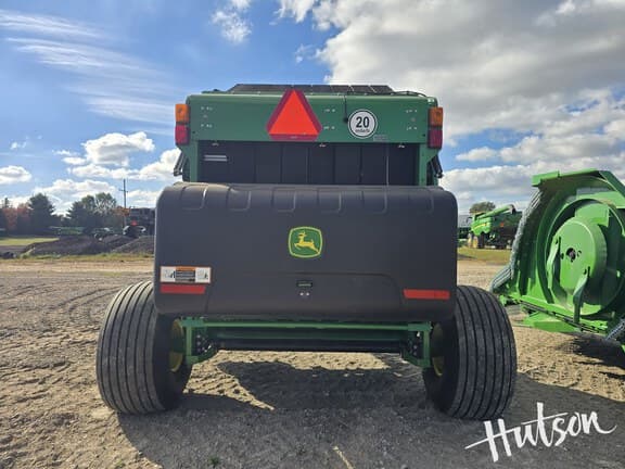 Image of John Deere 560R equipment image 2