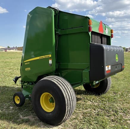 Image of John Deere 560R equipment image 4
