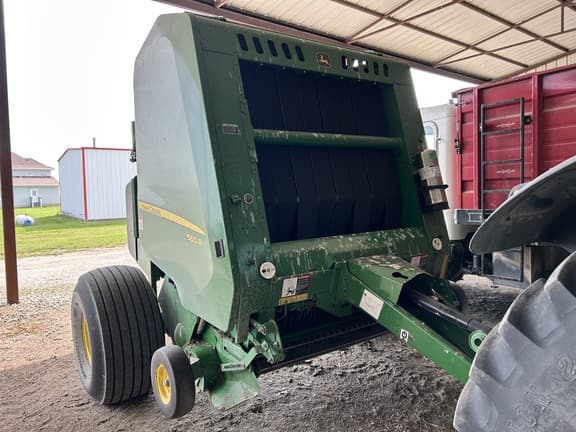 Image of John Deere 560R Primary image