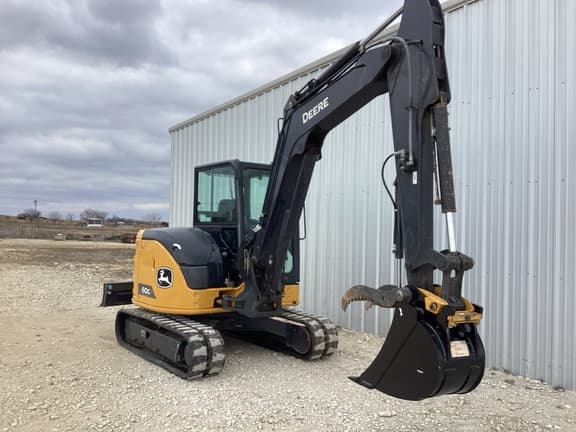 Image of John Deere 60G equipment image 4