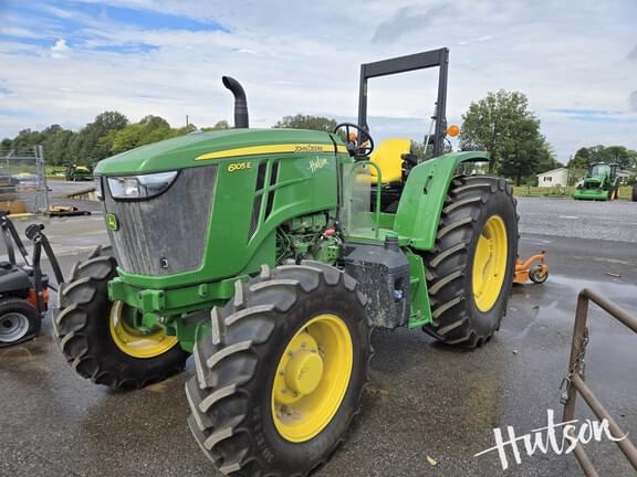 Image of John Deere 6105E equipment image 1