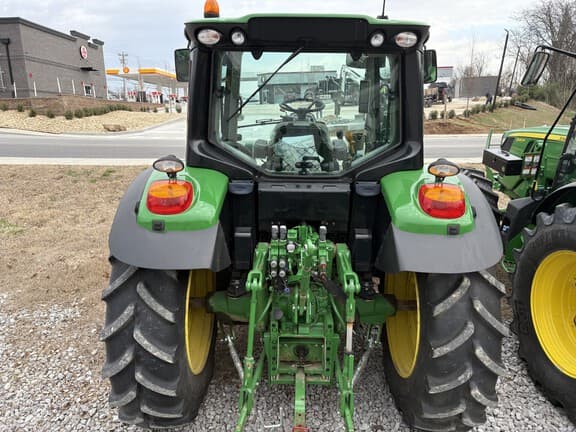 Image of John Deere 6110M equipment image 4