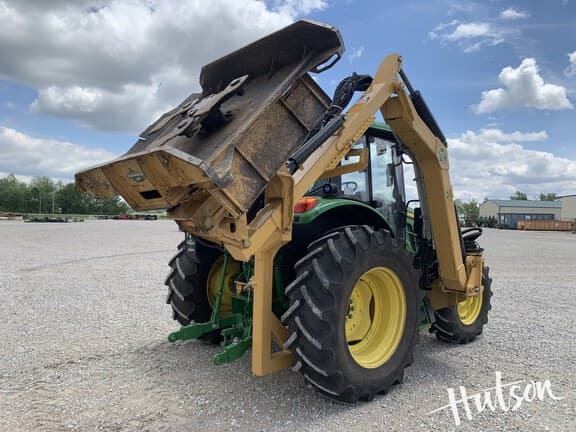 Image of John Deere 6110M equipment image 3