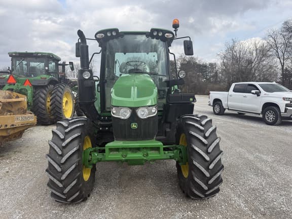 Image of John Deere 6110M equipment image 2
