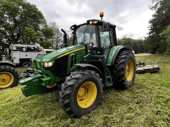 Image of John Deere 6110M equipment image 1